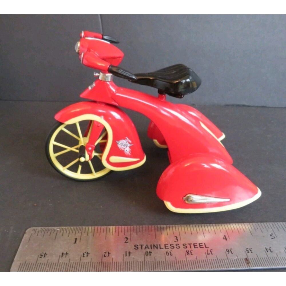 Hallmark Kiddie Car Classics 1935 Sky King Velocipede Die Cast Red w/box